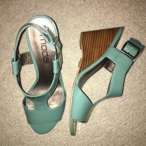 Teal Wedges--Very Comfortable!